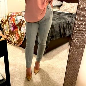 Gray Express Business pants🕶